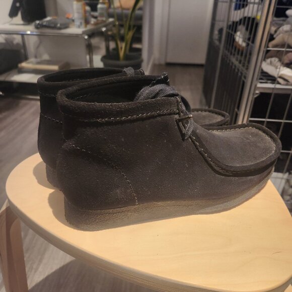 Clarks Wallabees mids - Picture 3 of 3